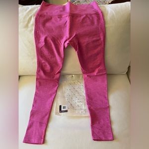 Alphalete Halo Leggings in Hot Pink, XL Like New
